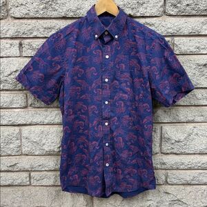 Izod Navy and Red Lobster Pattern Men's Shirt